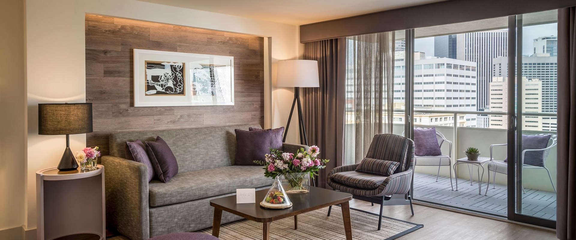 Luxury Suites with Panoramic Views in Denver, Colorado